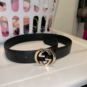 GUCCI SIGNATURE LEATHER BELT